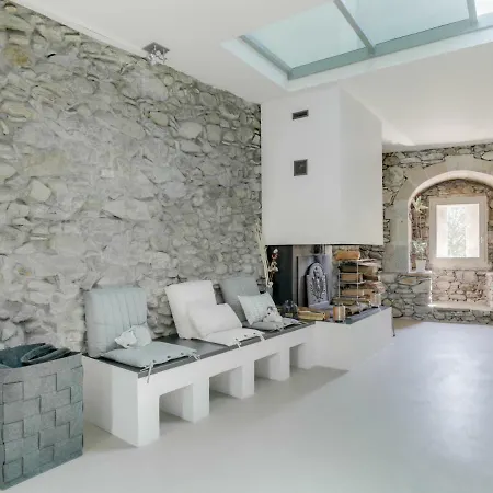 شقة Le Loft De Rovoree إيفوار